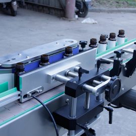 Automatisk vertikal rund flaske klistremerke merking maskin detaljer